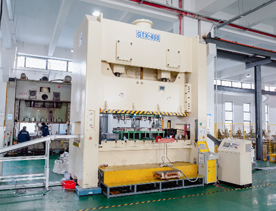 Suzhou Shuangqisi Mold Equipment Co., Ltd.